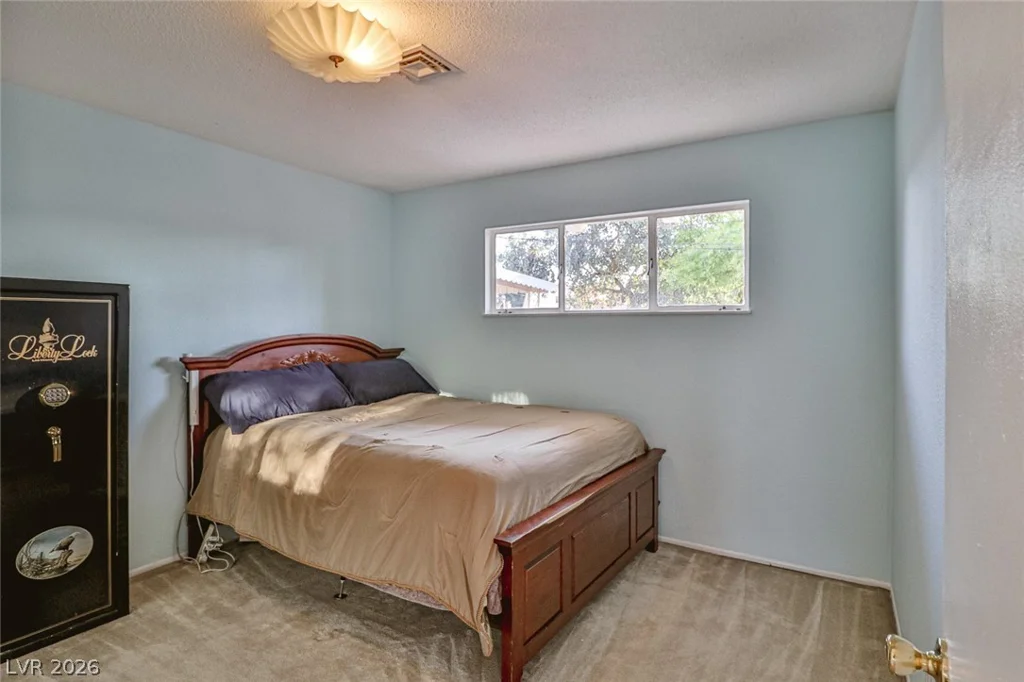 1517 Bryn Mawr, Las Vegas, NV 89102