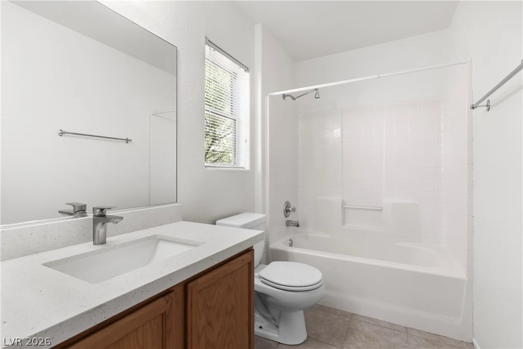 10380 Commanche Moon, Las Vegas, NV 89129