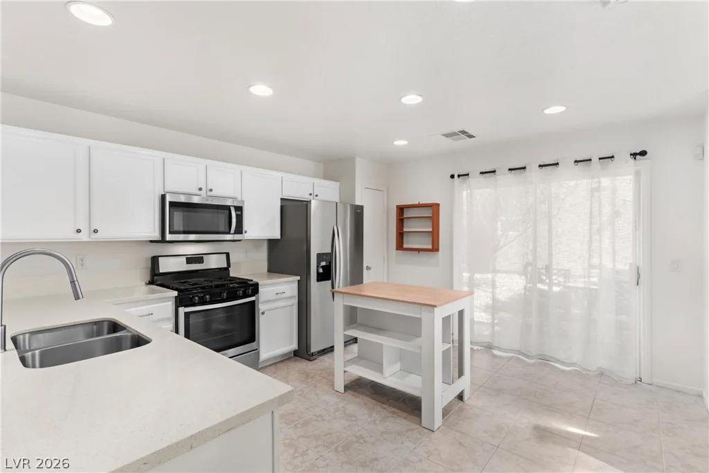 10380 Commanche Moon, Las Vegas, NV 89129