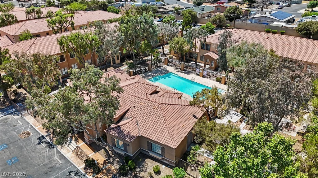 2101 Hussium Hills, Las Vegas, NV 89108