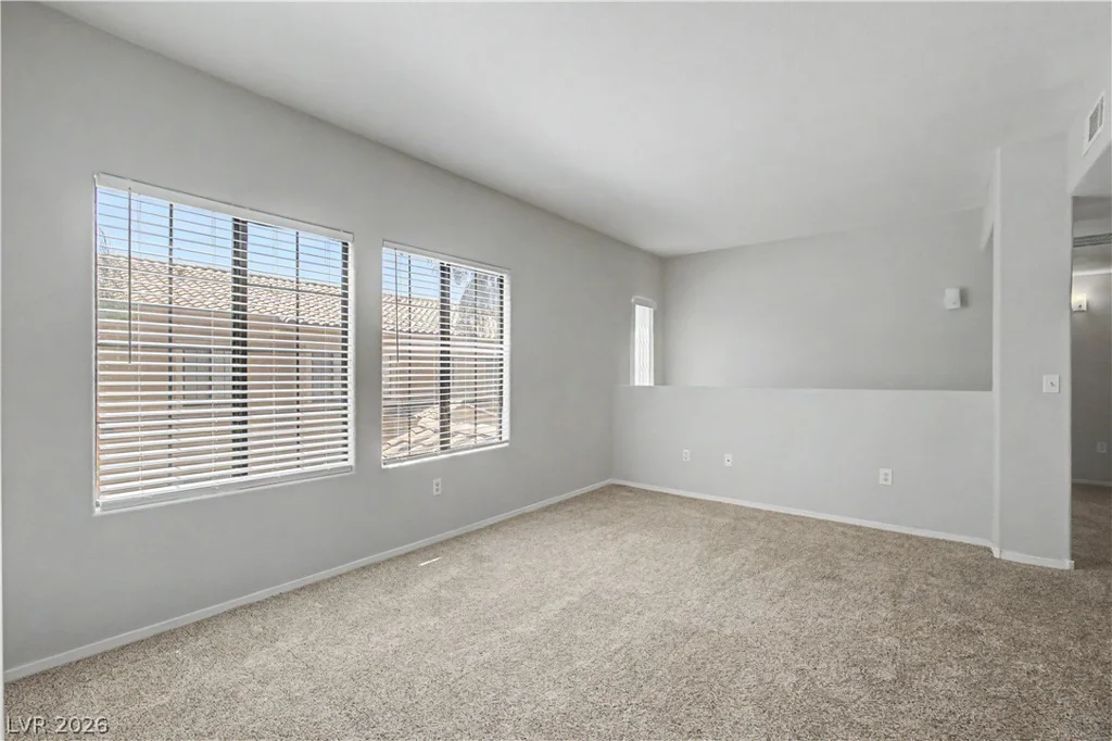 2101 Hussium Hills, Las Vegas, NV 89108