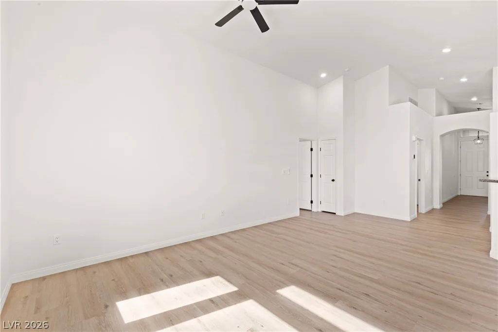 7978 Half Moon Point, Las Vegas, NV 89113
