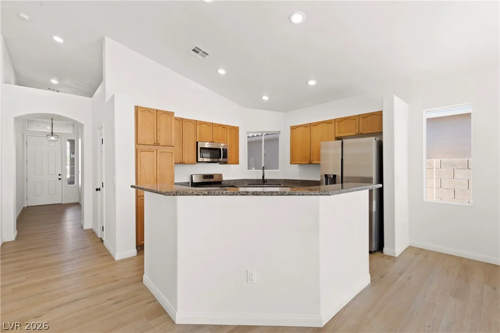 7978 Half Moon Point, Las Vegas, NV 89113