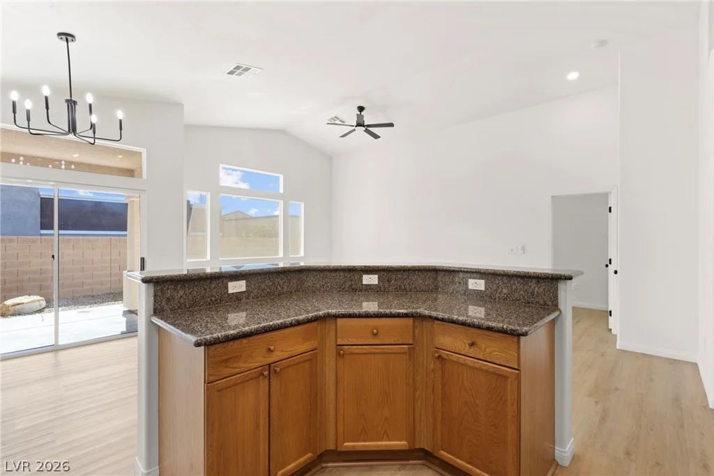 7978 Half Moon Point, Las Vegas, NV 89113