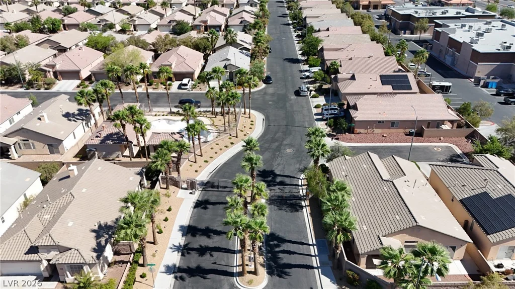 7978 Half Moon Point, Las Vegas, NV 89113