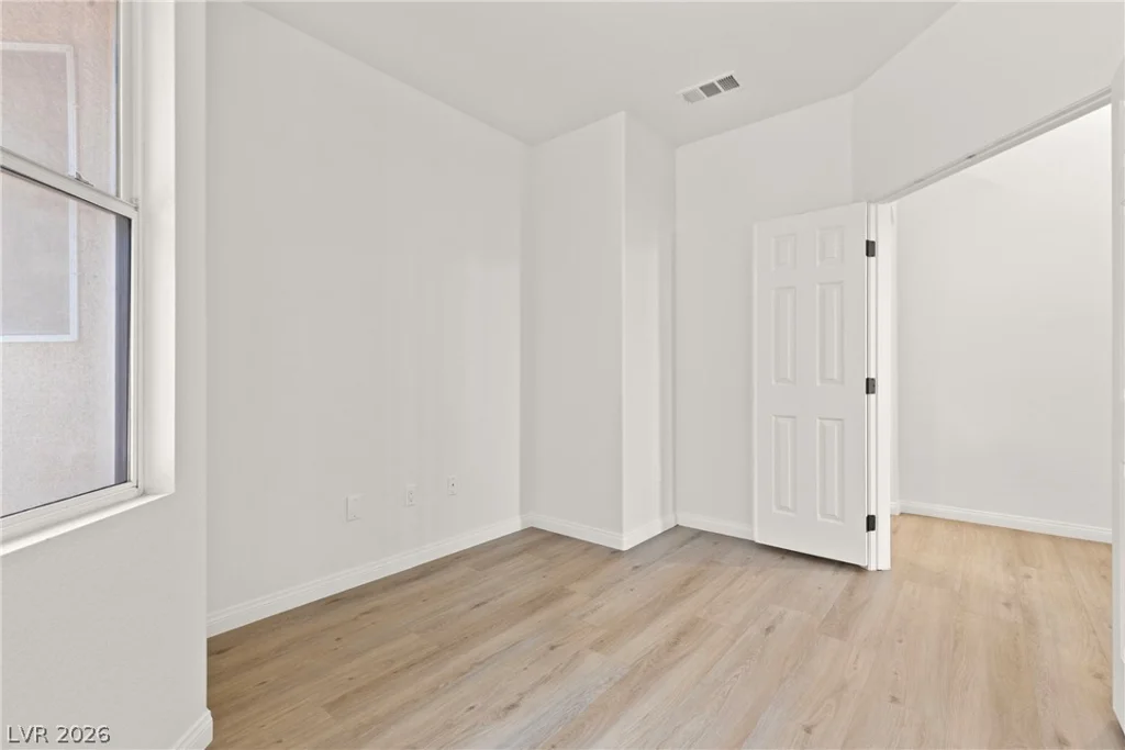 7978 Half Moon Point, Las Vegas, NV 89113