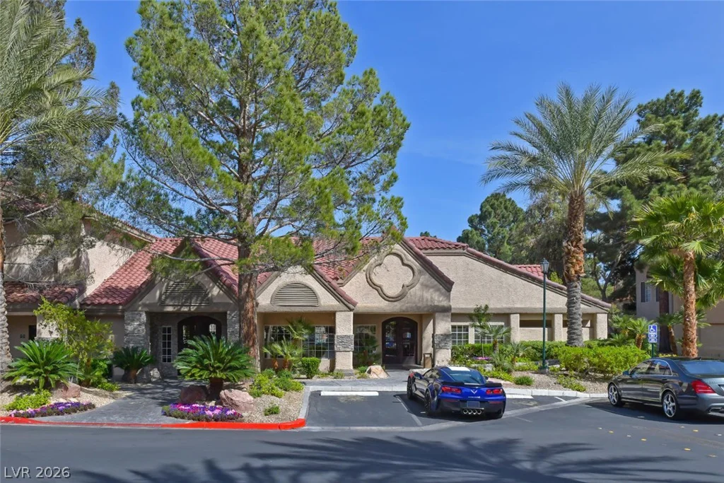 2200 Fort Apache, Las Vegas, NV 89117