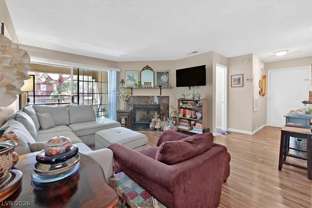2200 Fort Apache, Las Vegas, NV 89117