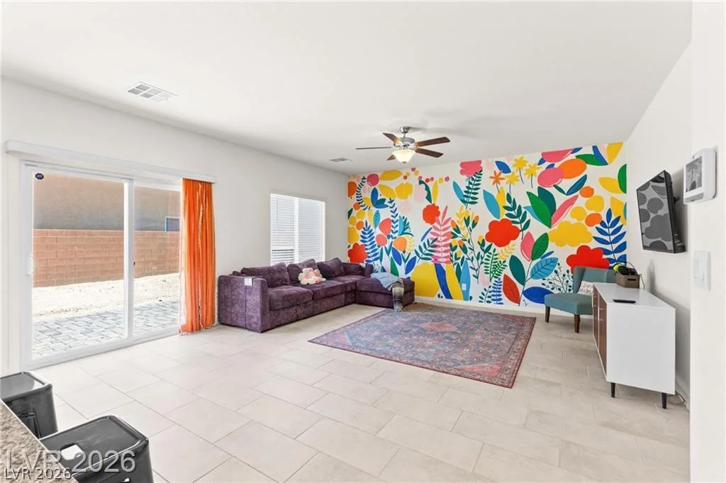 1880 Vass Springs, North Las Vegas, NV 89084
