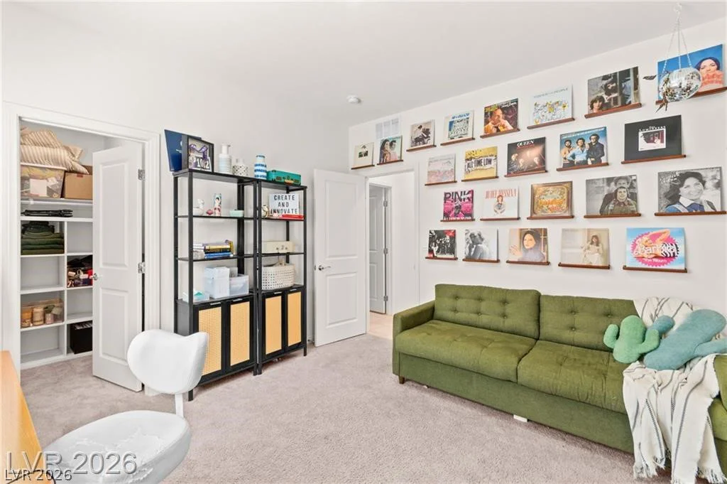 1880 Vass Springs, North Las Vegas, NV 89084