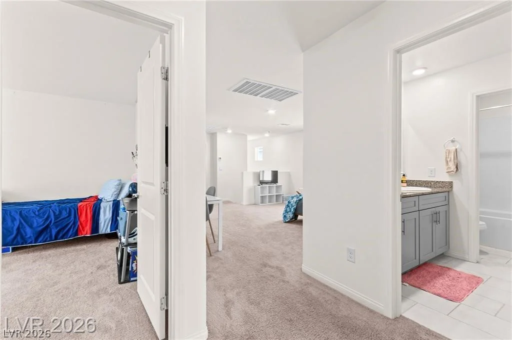 1880 Vass Springs, North Las Vegas, NV 89084