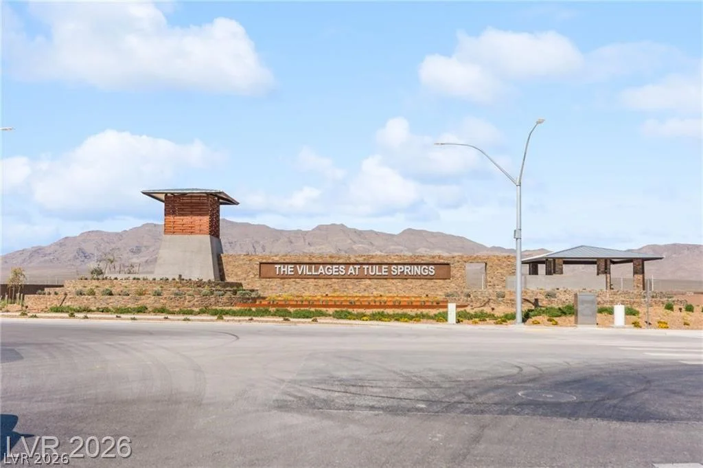 1880 Vass Springs, North Las Vegas, NV 89084