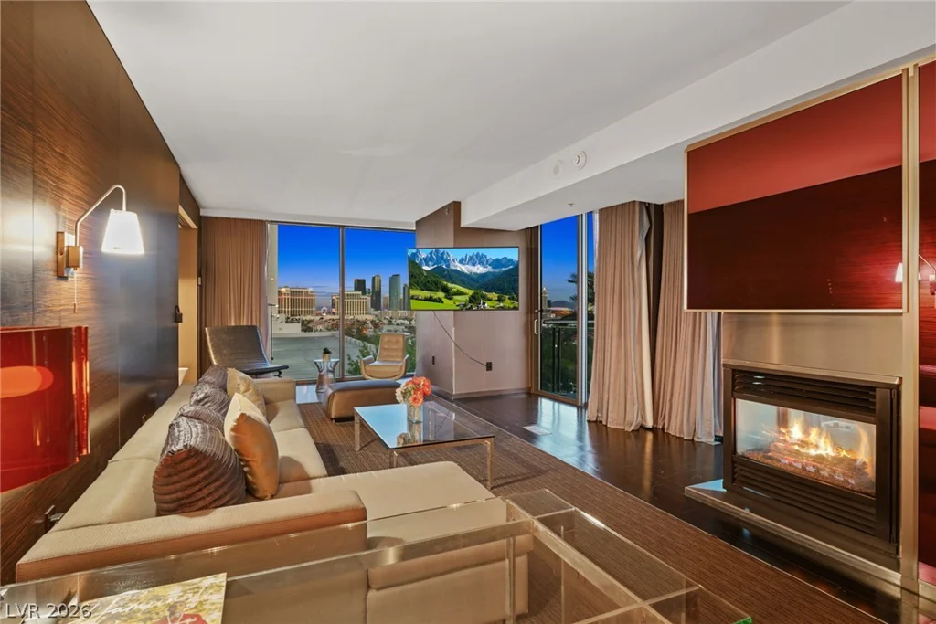 4381 Flamingo, Las Vegas, NV 89103