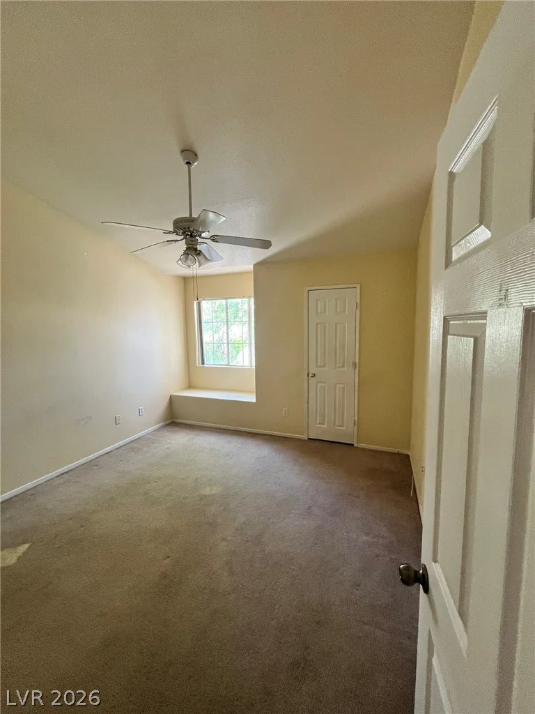 2725 Nellis, Las Vegas, NV 89121