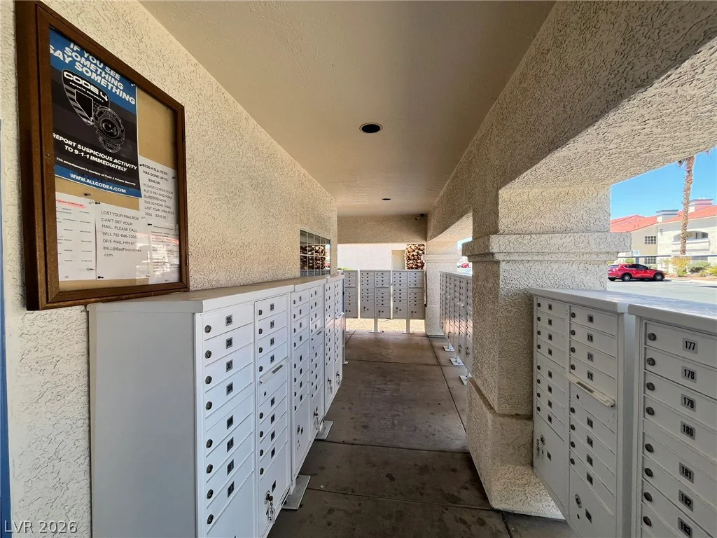 2725 Nellis, Las Vegas, NV 89121