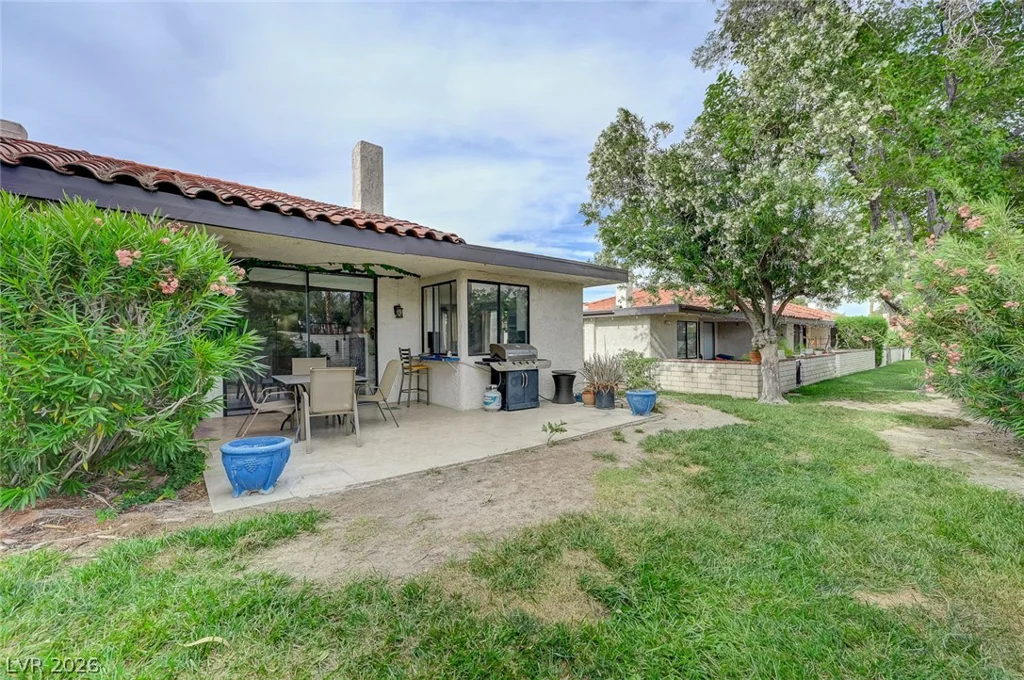2471 Palmera, Las Vegas, NV 89121