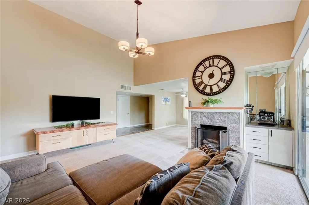2471 Palmera, Las Vegas, NV 89121