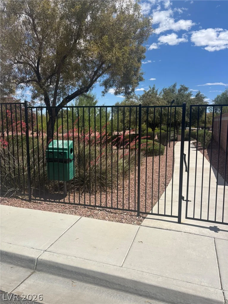 5716 Native Sunflower, North Las Vegas, NV 89031