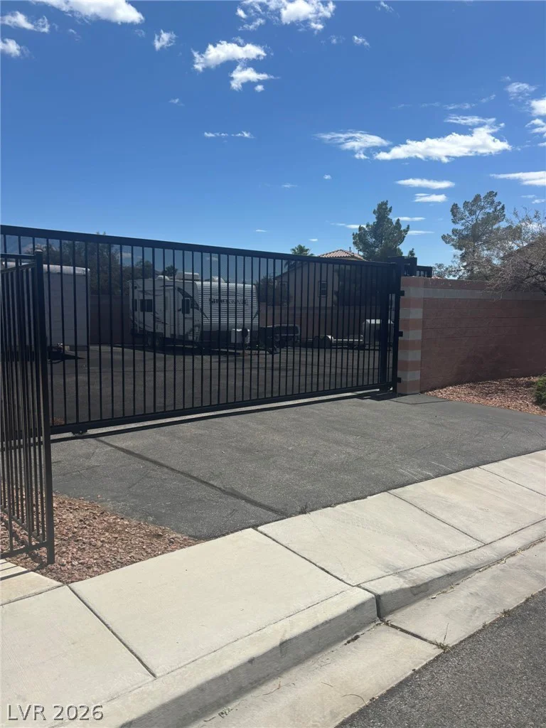 5716 Native Sunflower, North Las Vegas, NV 89031