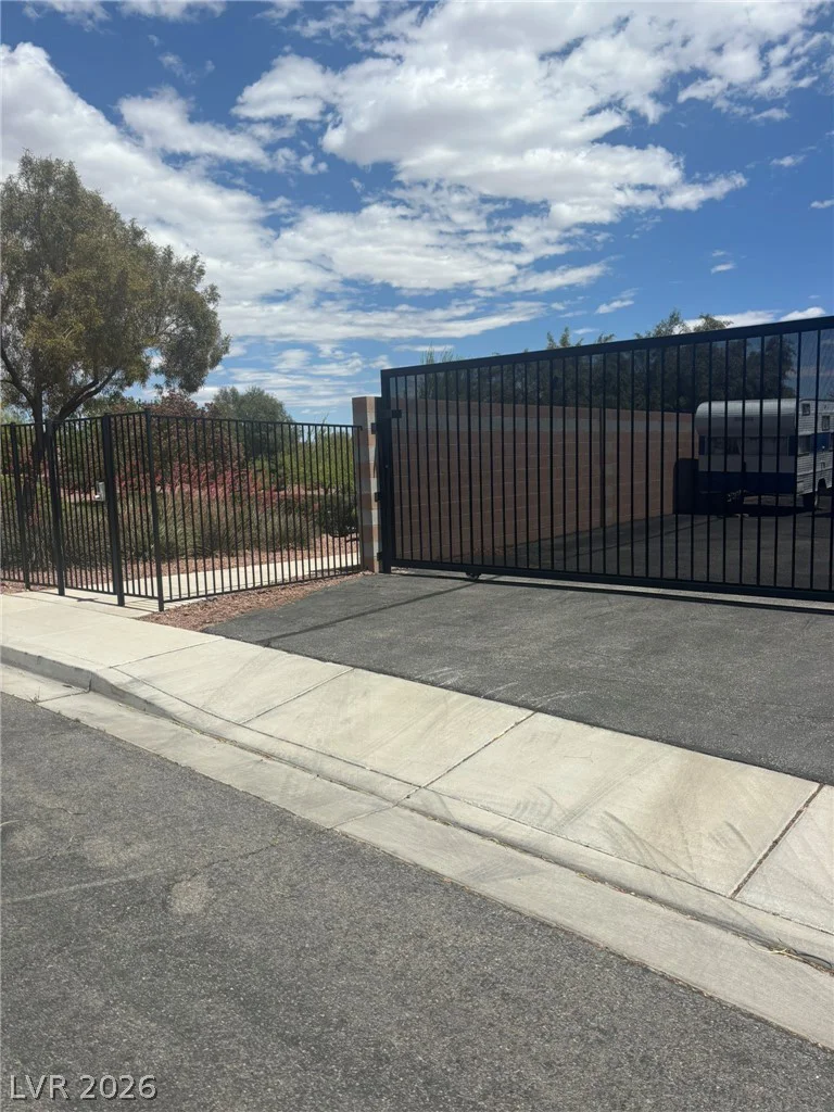 5716 Native Sunflower, North Las Vegas, NV 89031