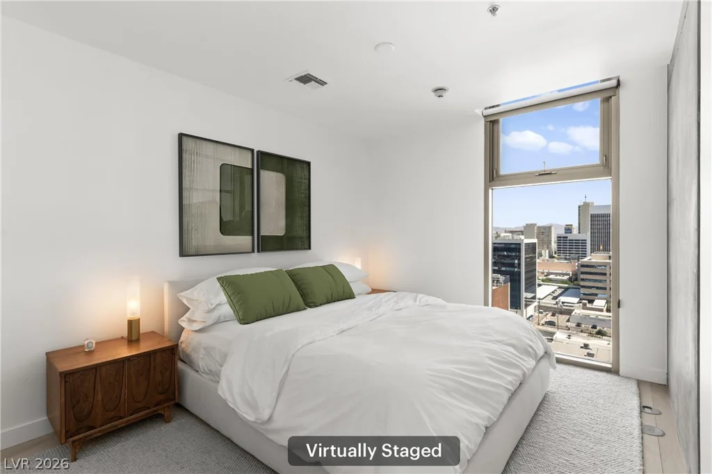 353 Bonneville, Las Vegas, NV 89101