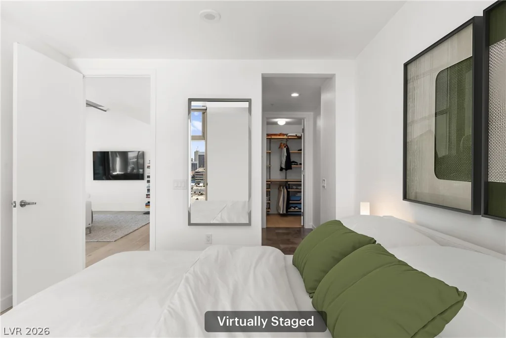 353 Bonneville, Las Vegas, NV 89101