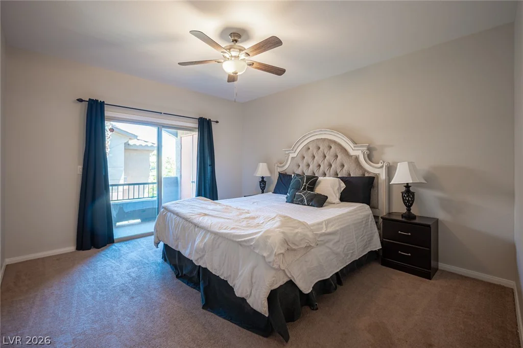 7701 Robindale, Las Vegas, NV 89113