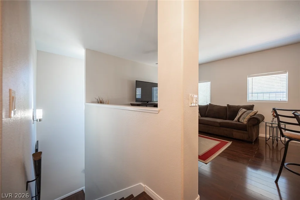7701 Robindale, Las Vegas, NV 89113