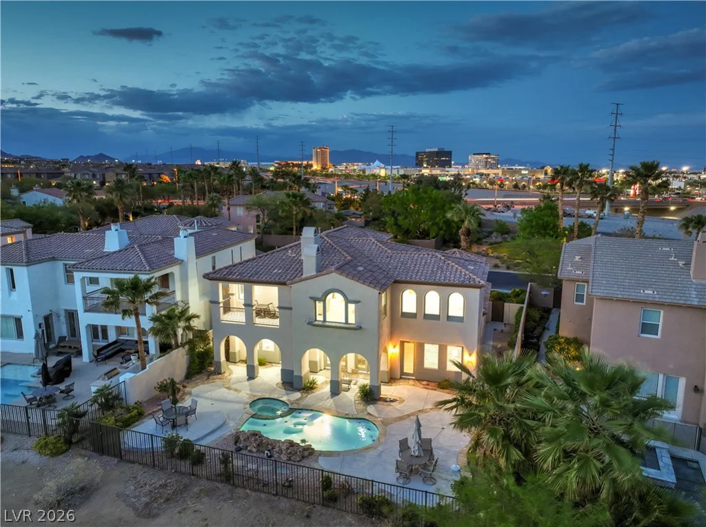 2571 Red Springs, Las Vegas, NV 89135