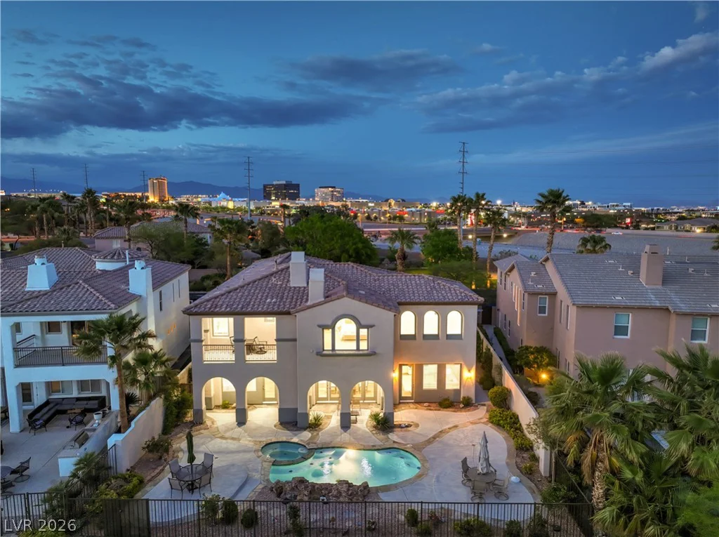 2571 Red Springs, Las Vegas, NV 89135