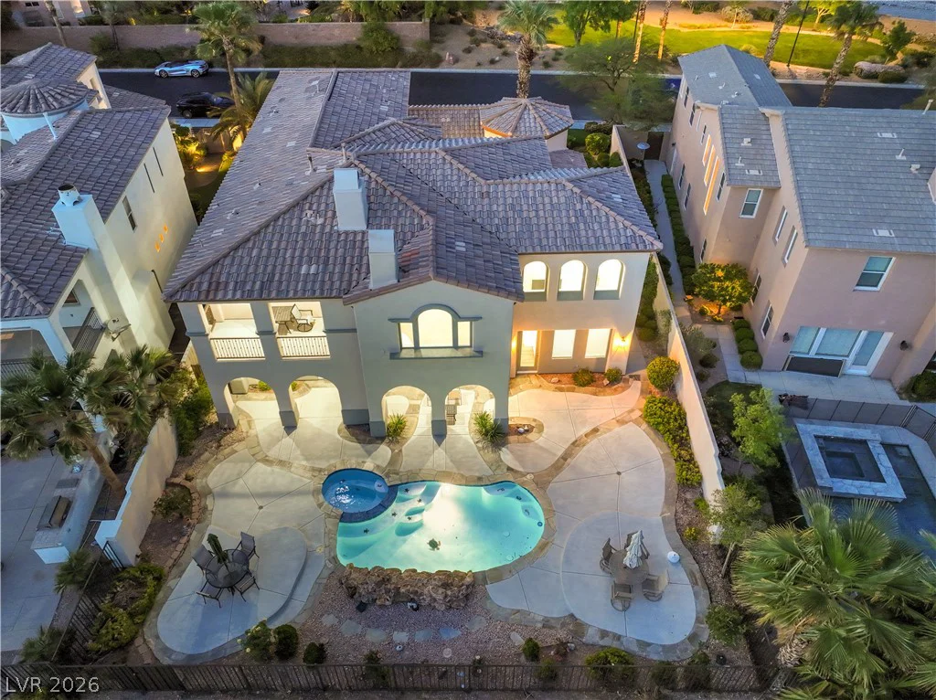 2571 Red Springs, Las Vegas, NV 89135