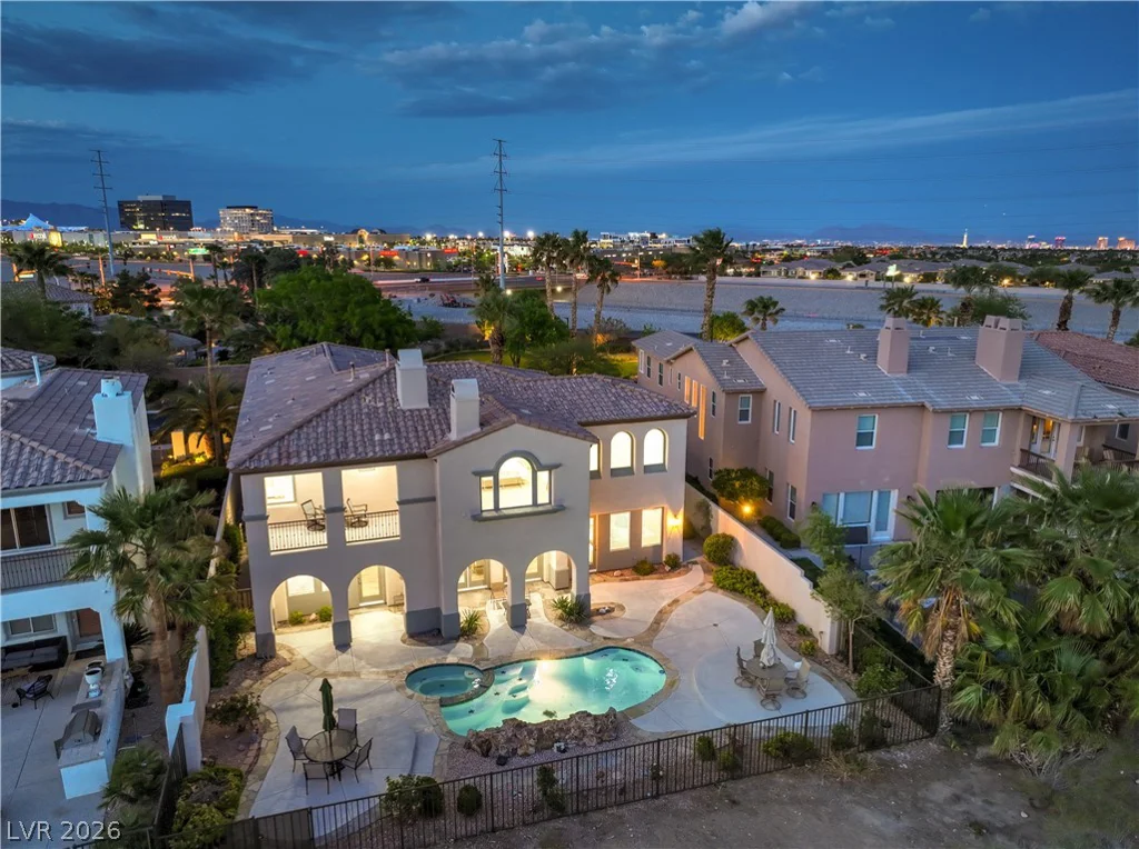 2571 Red Springs, Las Vegas, NV 89135
