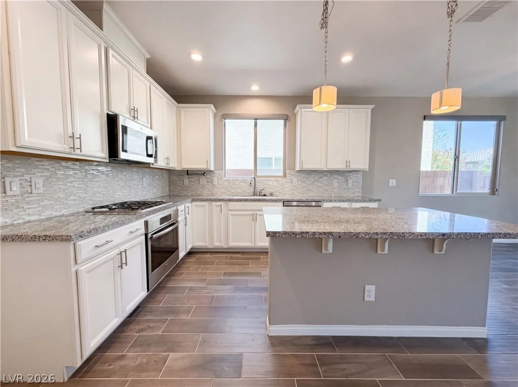 6586 Dolian Creek, Las Vegas, NV 89148