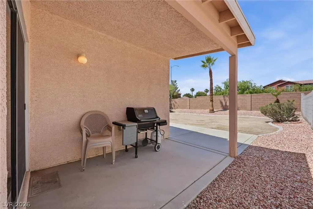 5329 Manor Stone, North Las Vegas, NV 89081
