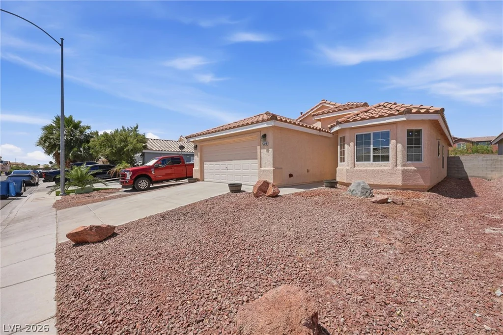 5329 Manor Stone, North Las Vegas, NV 89081