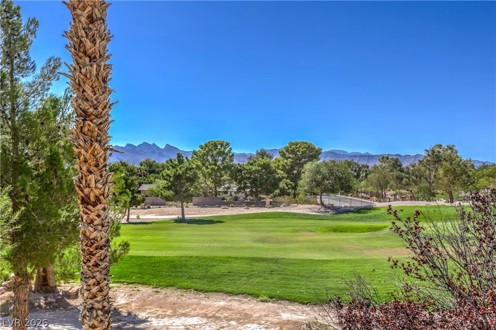 5152 Forest Oaks, Las Vegas, NV 89149