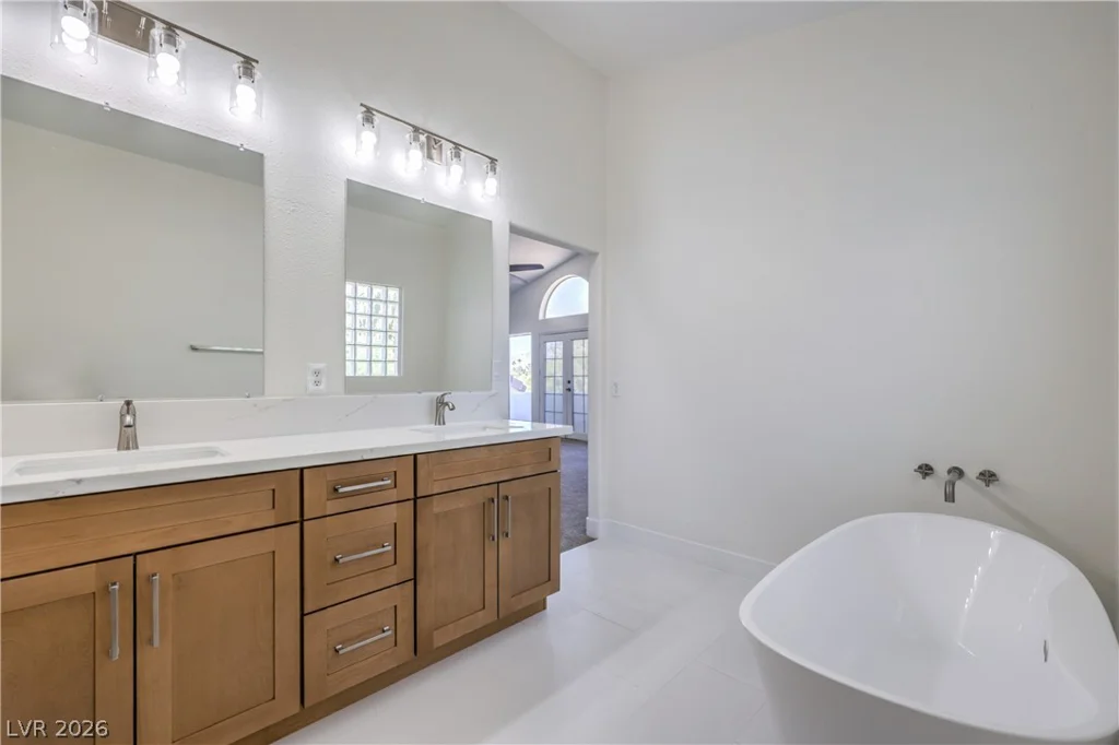 5152 Forest Oaks, Las Vegas, NV 89149