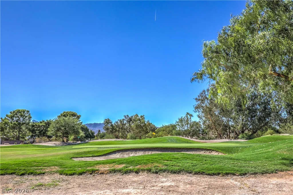5152 Forest Oaks, Las Vegas, NV 89149