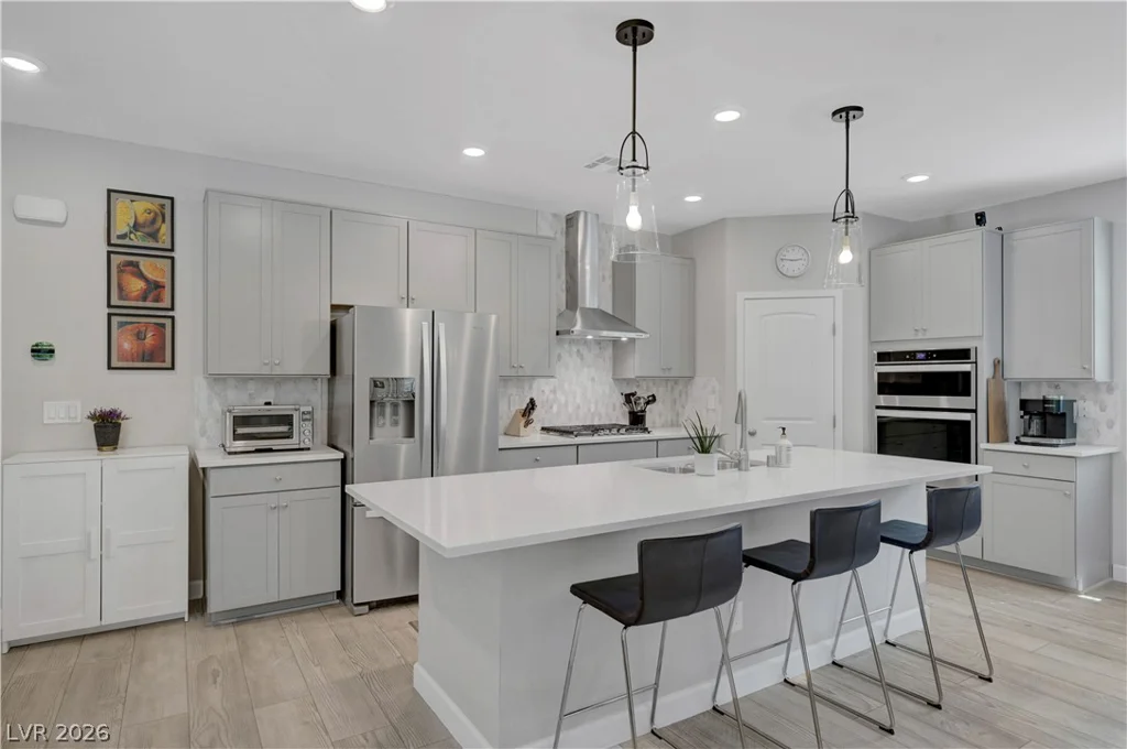 820 Riverlawn, Las Vegas, NV 89138