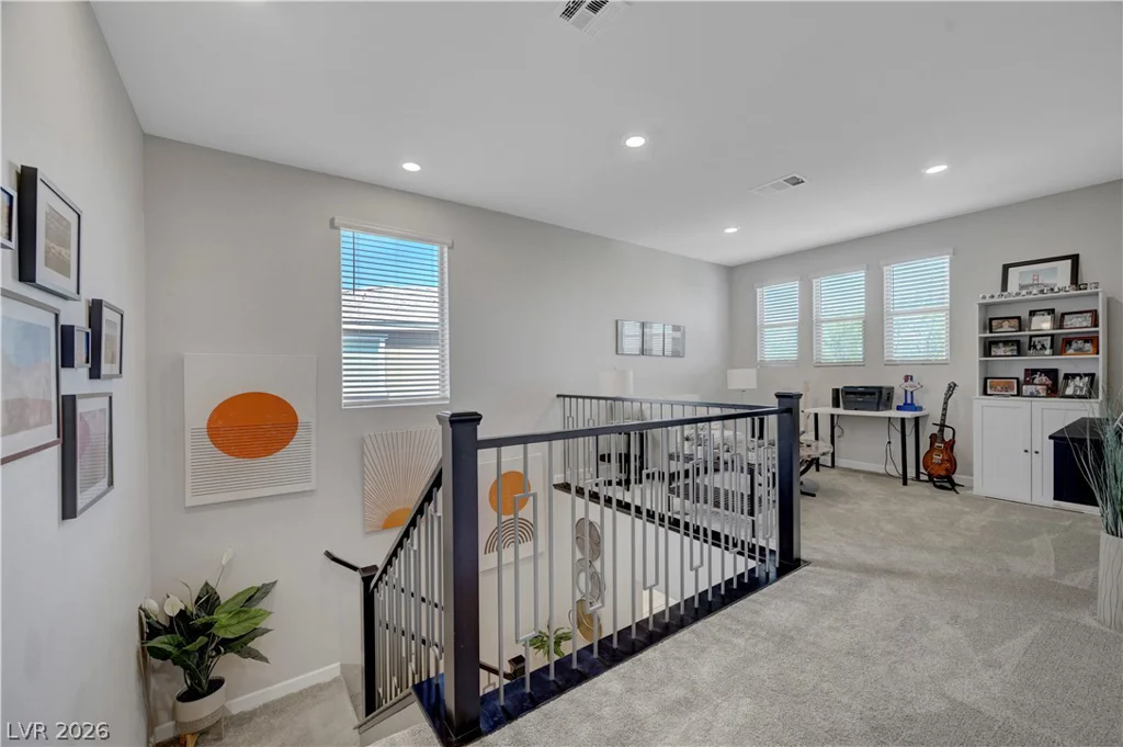 820 Riverlawn, Las Vegas, NV 89138