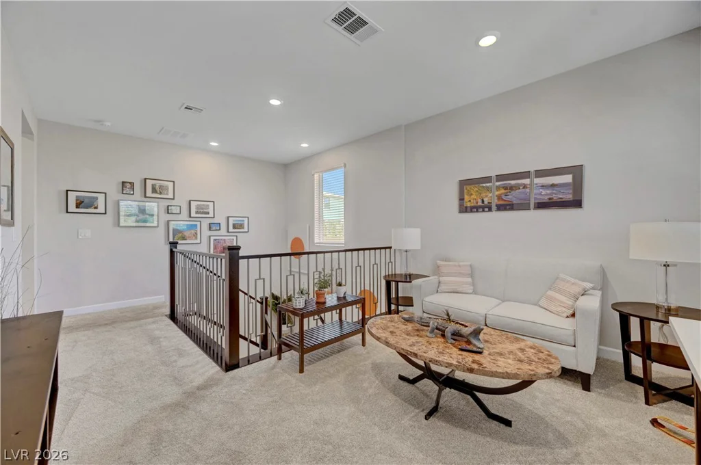 820 Riverlawn, Las Vegas, NV 89138