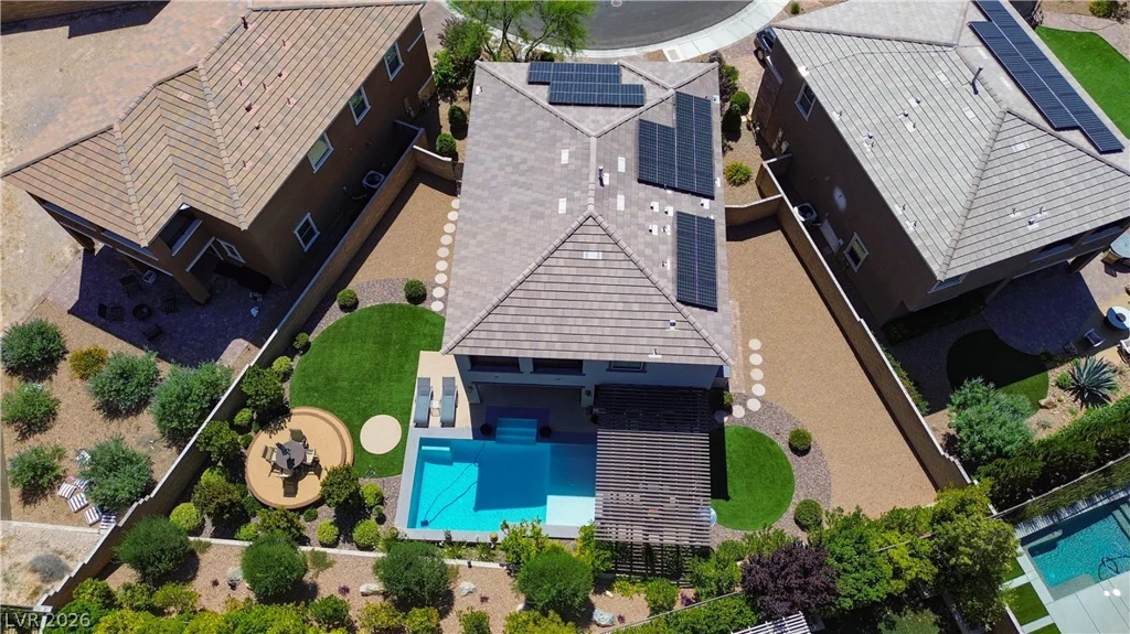 820 Riverlawn, Las Vegas, NV 89138