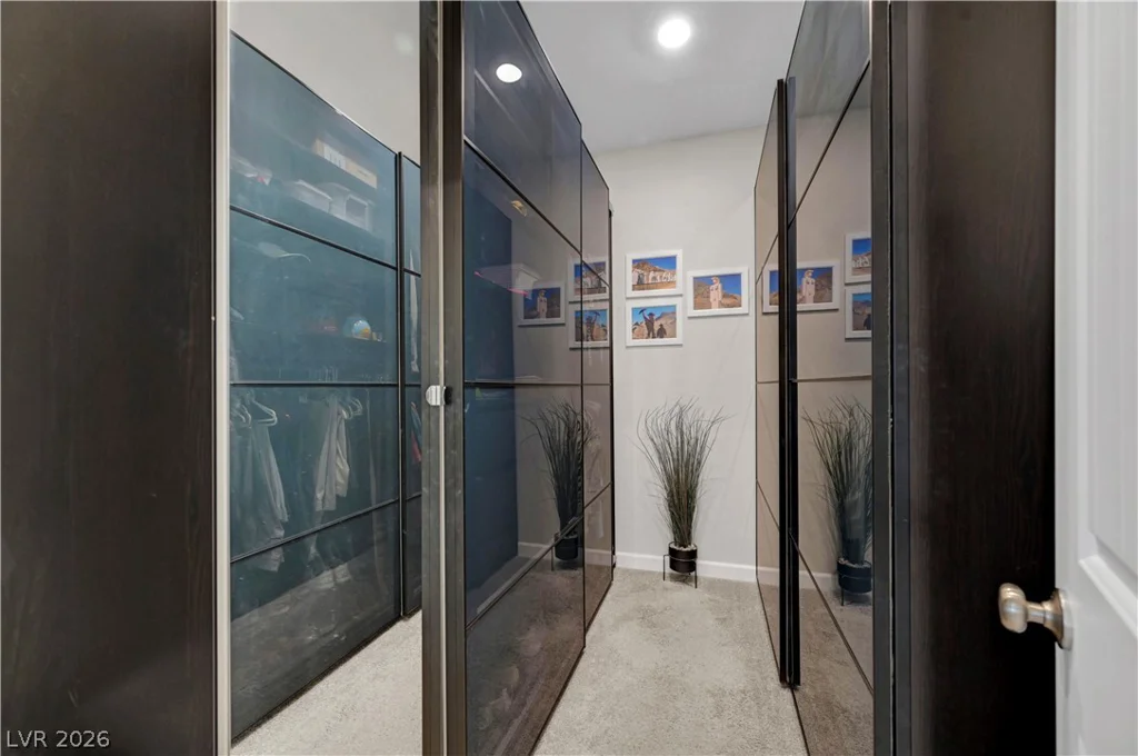 820 Riverlawn, Las Vegas, NV 89138