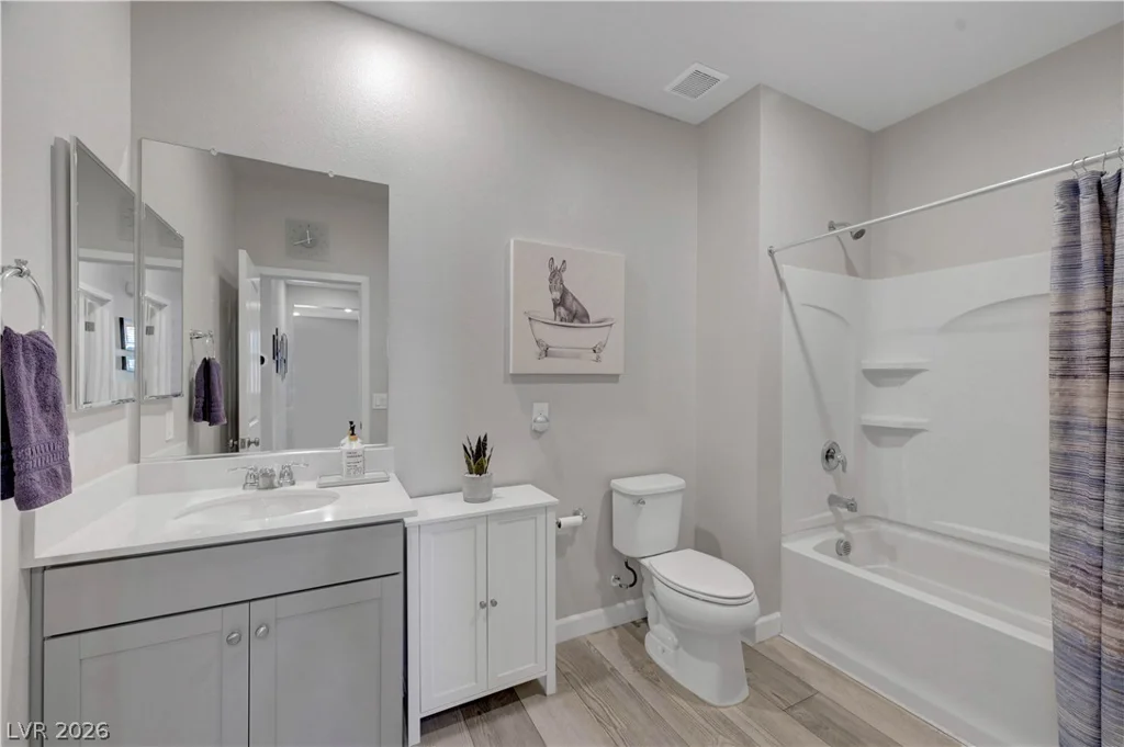 820 Riverlawn, Las Vegas, NV 89138