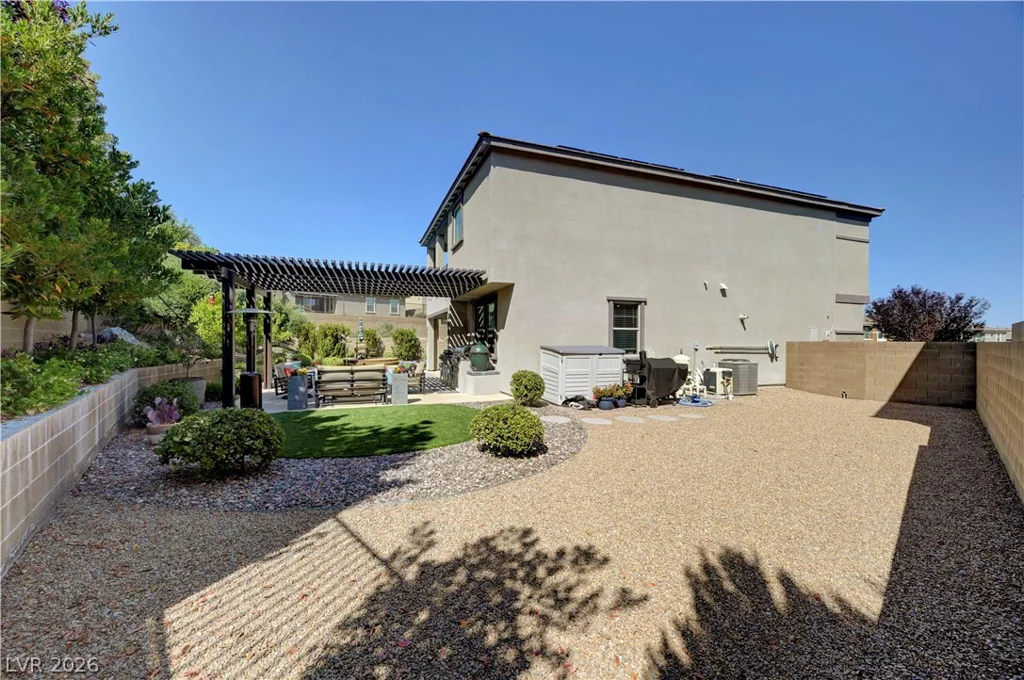 820 Riverlawn, Las Vegas, NV 89138