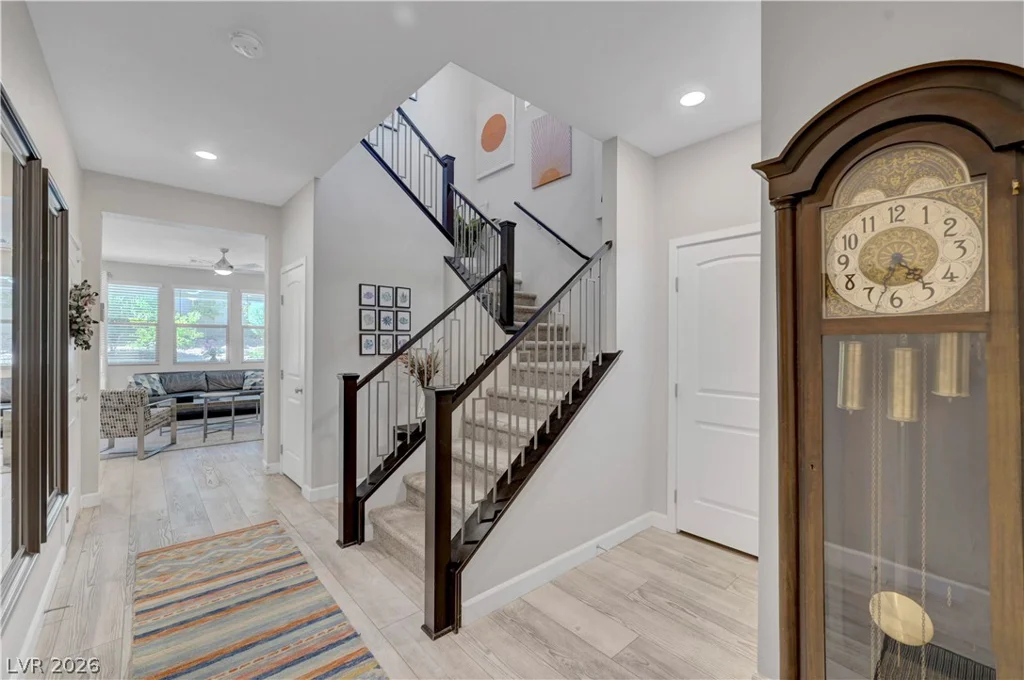 820 Riverlawn, Las Vegas, NV 89138