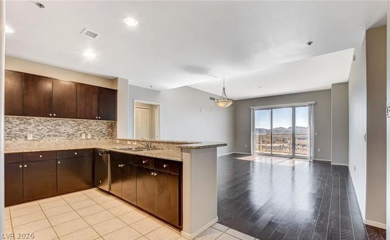 8255 Las Vegas, Las Vegas, NV 89123