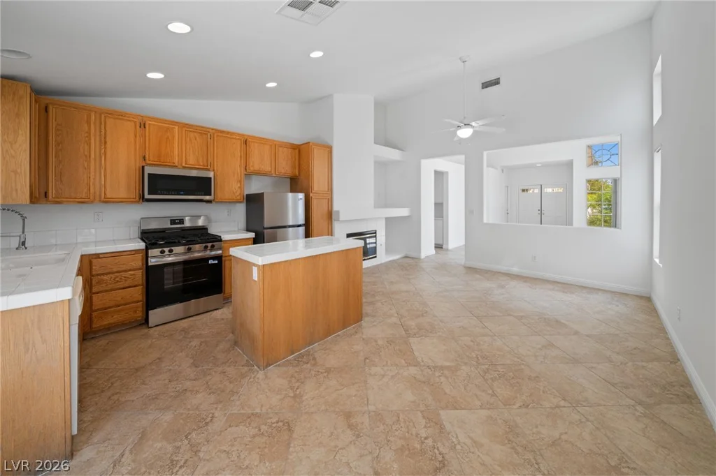 1722 Council Bluff, North Las Vegas, NV 89031