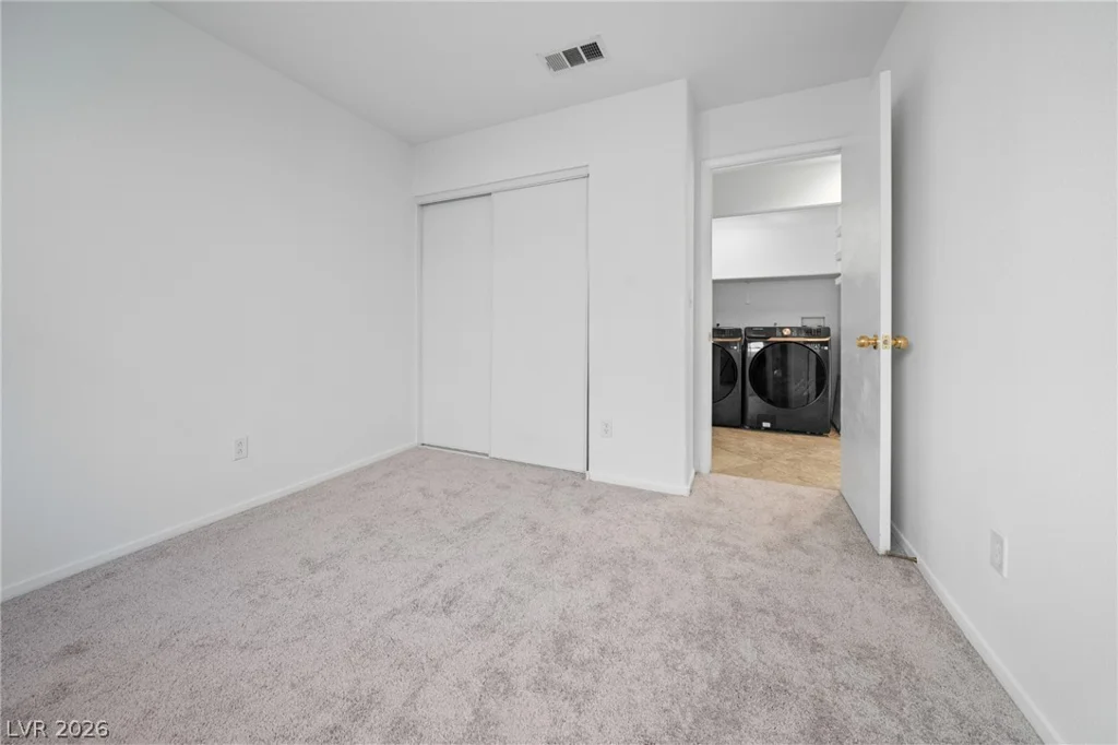1722 Council Bluff, North Las Vegas, NV 89031