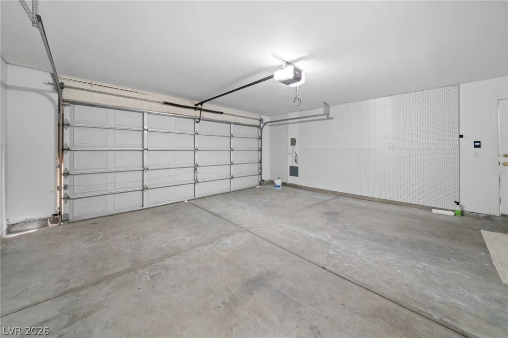 1722 Council Bluff, North Las Vegas, NV 89031